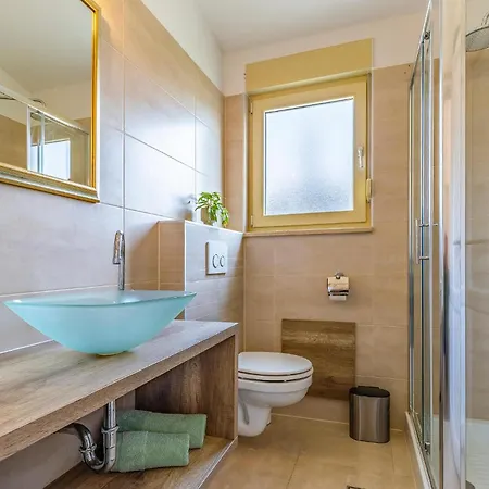 Stunning In Holiday home *