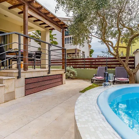 Stunning In Holiday home